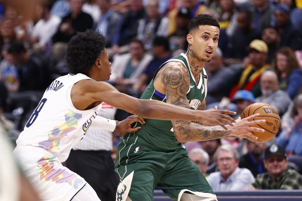 在这场激烈 在这场激烈