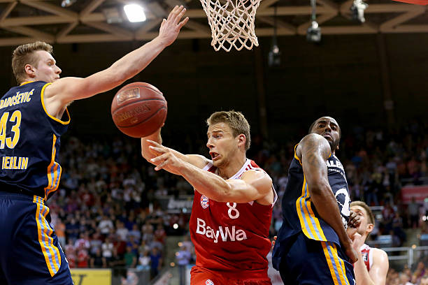 线表现也毫 线表现也毫