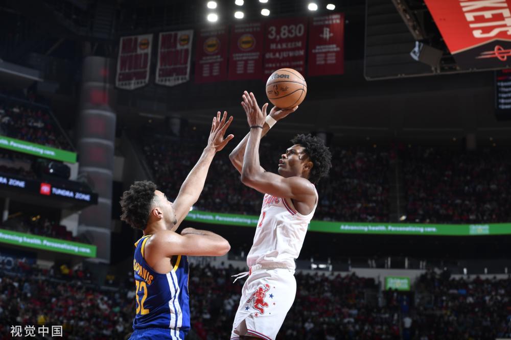 队员们不仅 队员们不仅