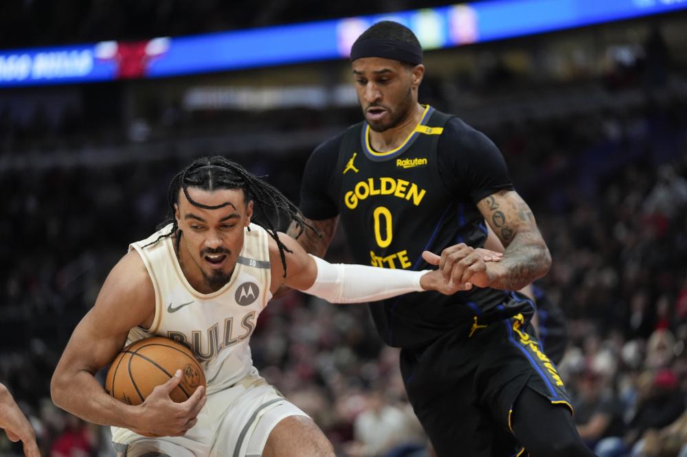 媒体人：广东男篮与广州男篮达成交易 换来麦考尔优先续约权