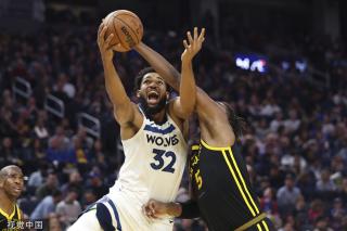 2平4负，海港为亚冠东亚赛区唯一一支还未取胜的俱乐部（亚冠东亚区仅海港仍无胜：2平4负）